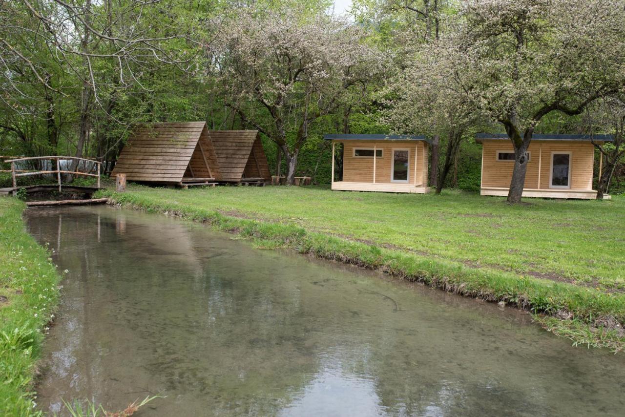 Kamp Na Otoku - Ljubno Ob Savinji Ξενοδοχείο Εξωτερικό φωτογραφία